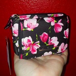 TAHARI Mini Matte Wallet / Coin purse